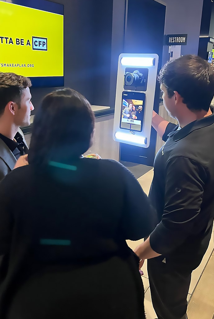 roaming-photo-booth-rental-nyc roaming photo booth rental nyc